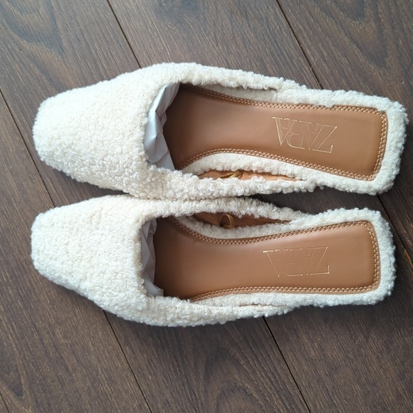 Zara Faux Shearling Mule - Picture 3 of 10